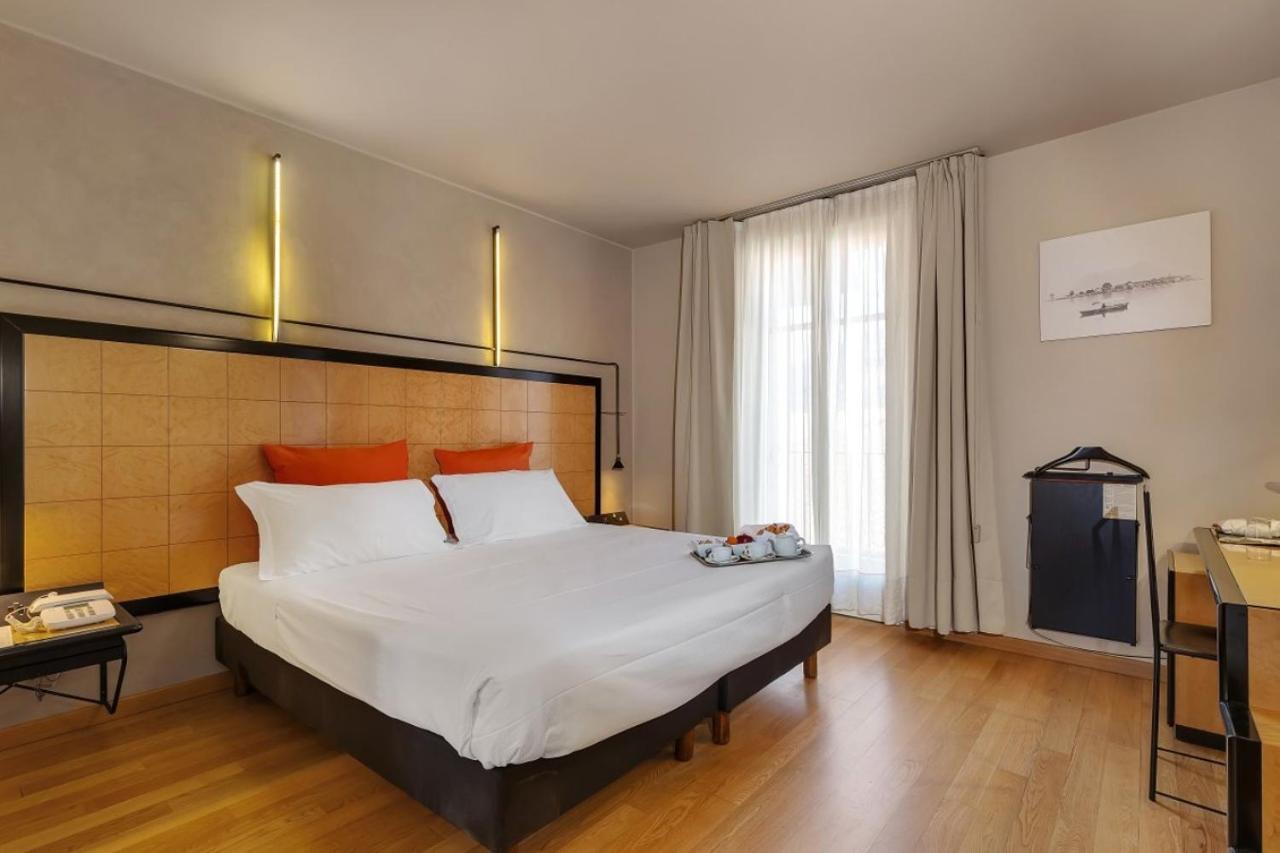 Ancora Hotel